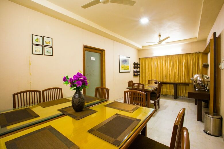 Hotel Mint Domestic Airport Suites