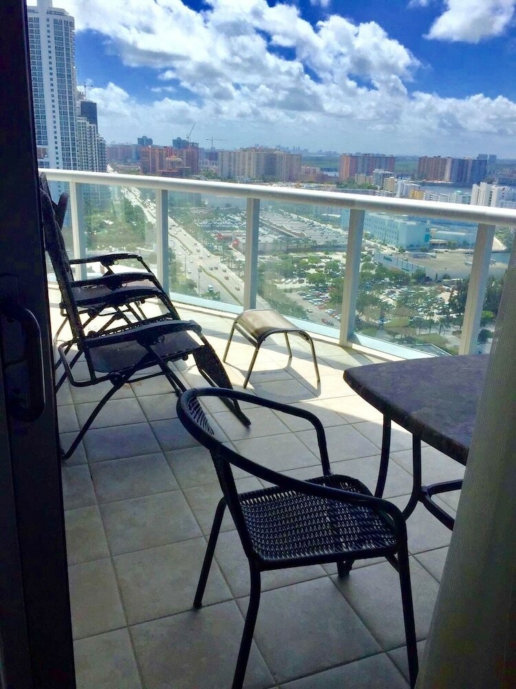 Hotel Private Ocean Condos At Marenas Beach