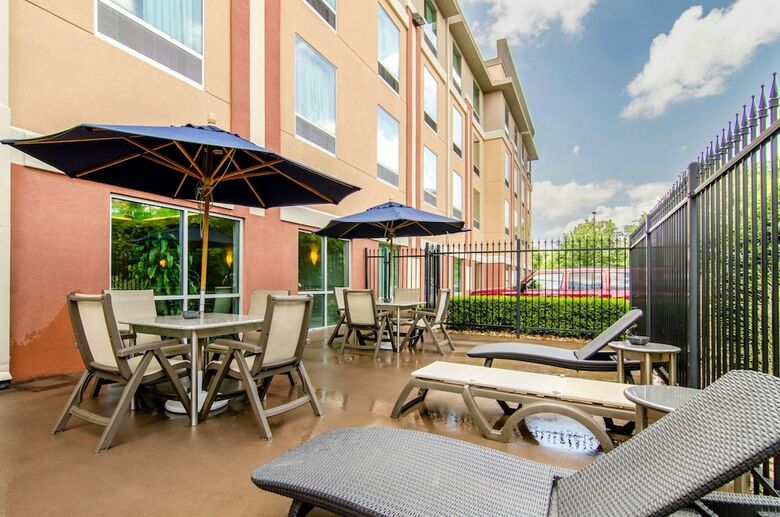 Hotel Comfort Suites Bentonville - Rogers