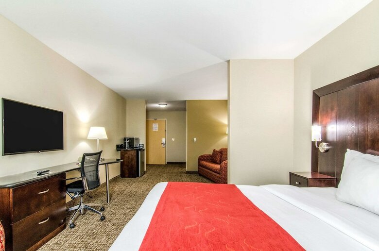 Hotel Comfort Suites Bentonville - Rogers