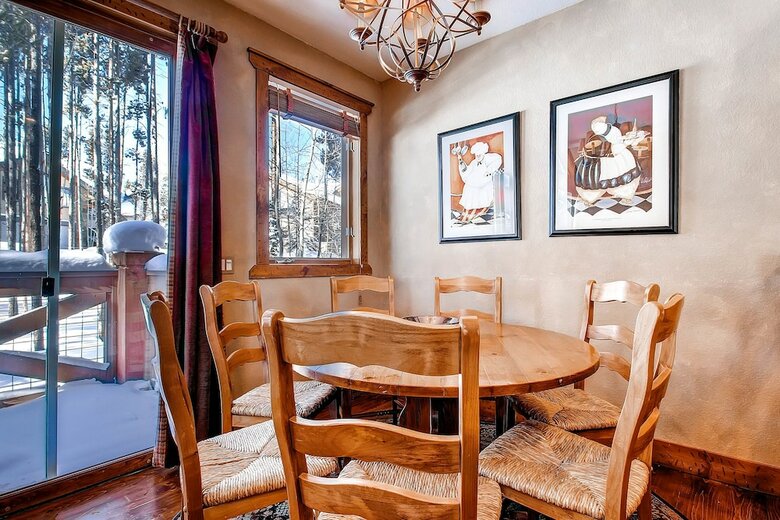 Saddlewood Townhomes