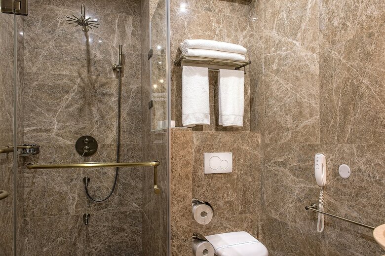 Villa Plaza Boutique Hotel & Spa