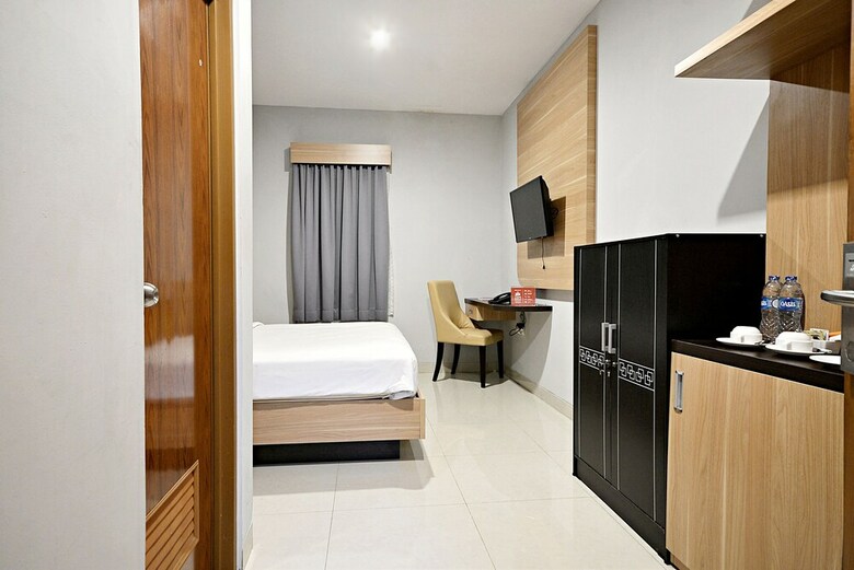 Hotel Zen Rooms Cipete Safin Inn