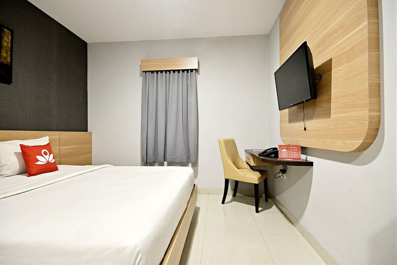 Hotel Zen Rooms Cipete Safin Inn