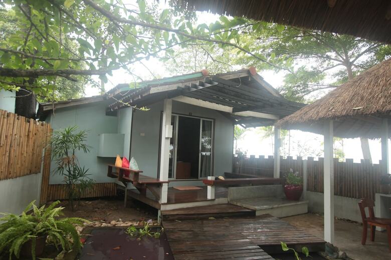 Hotel Villa Cha Cha Chaolao Beach Resort