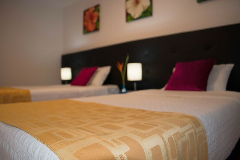 Hotel Ferias Park
