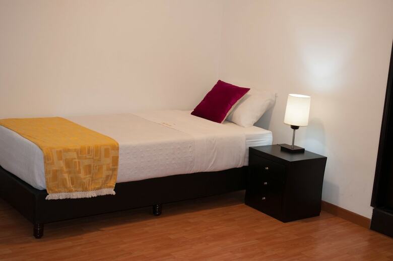 Hotel Ferias Park