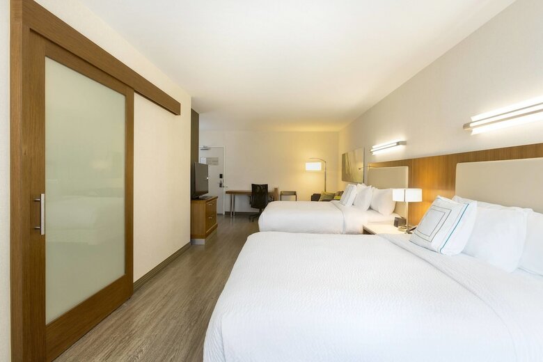 Hotel Springhill Suites By Marriott Orange Beach