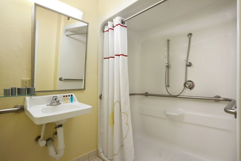 Aparthotel Hawthorn Suites By Wyndham Greensboro