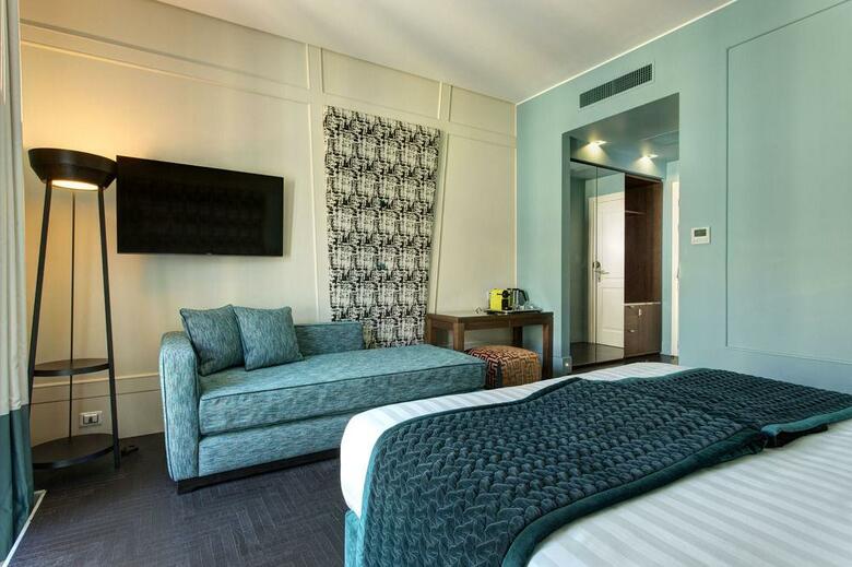 Hotel Mascagni Luxury Rooms & Suites