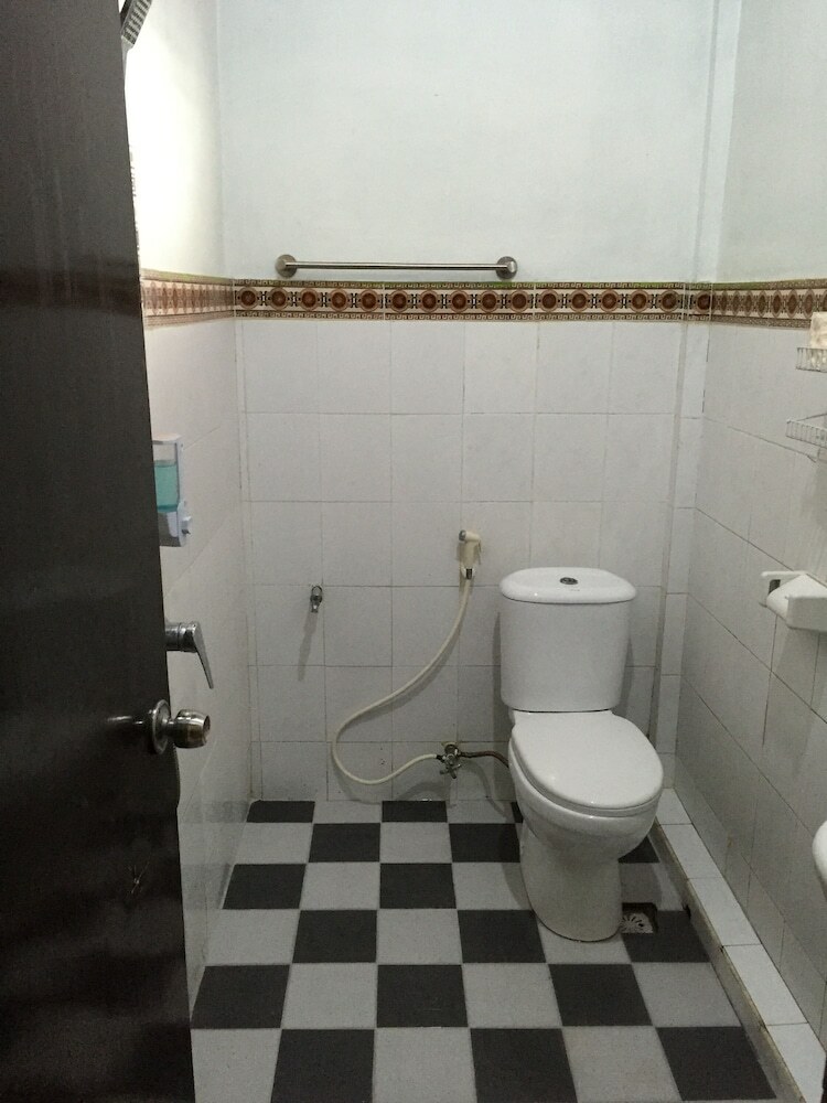 Hotel Pondok Denayu Homestay