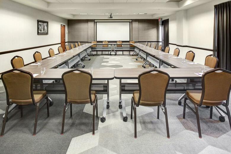 Hotel Hyatt Place Tampa/busch Gardens