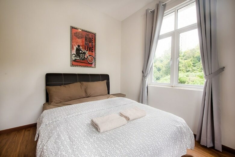 New Corner Shamrock Beach Villas Seaview