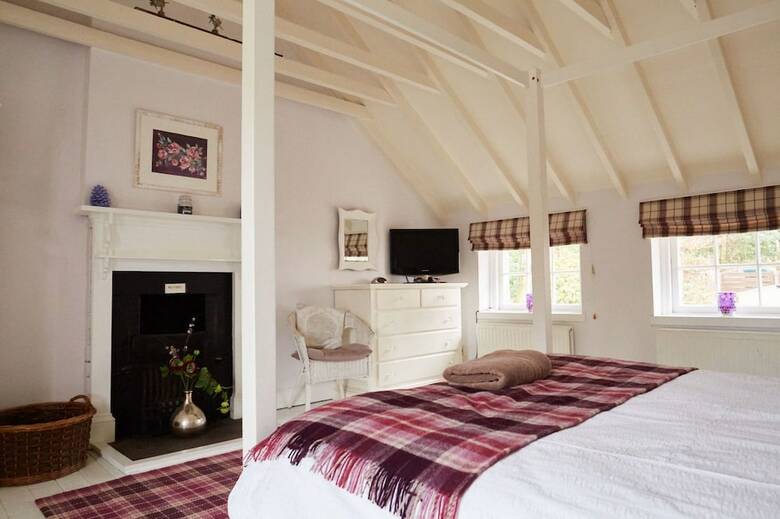 Centre Stables Luxury Self Catering Loch Lomond