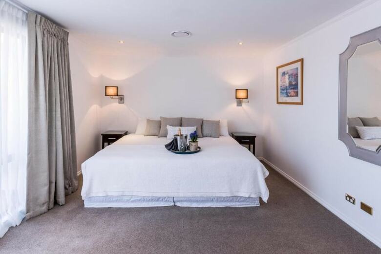Apartamentos Fino Hotel And Suites