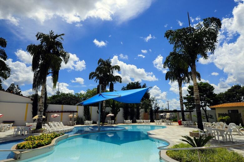Hotel Diroma Resort
