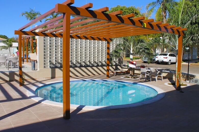 Hotel Diroma Resort