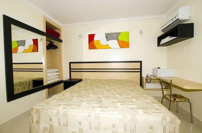Hotel Diroma Resort