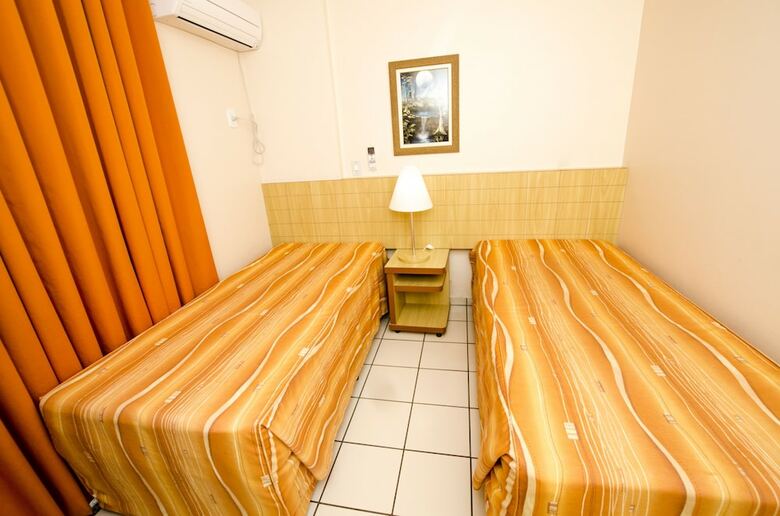 Hotel Villas Diroma