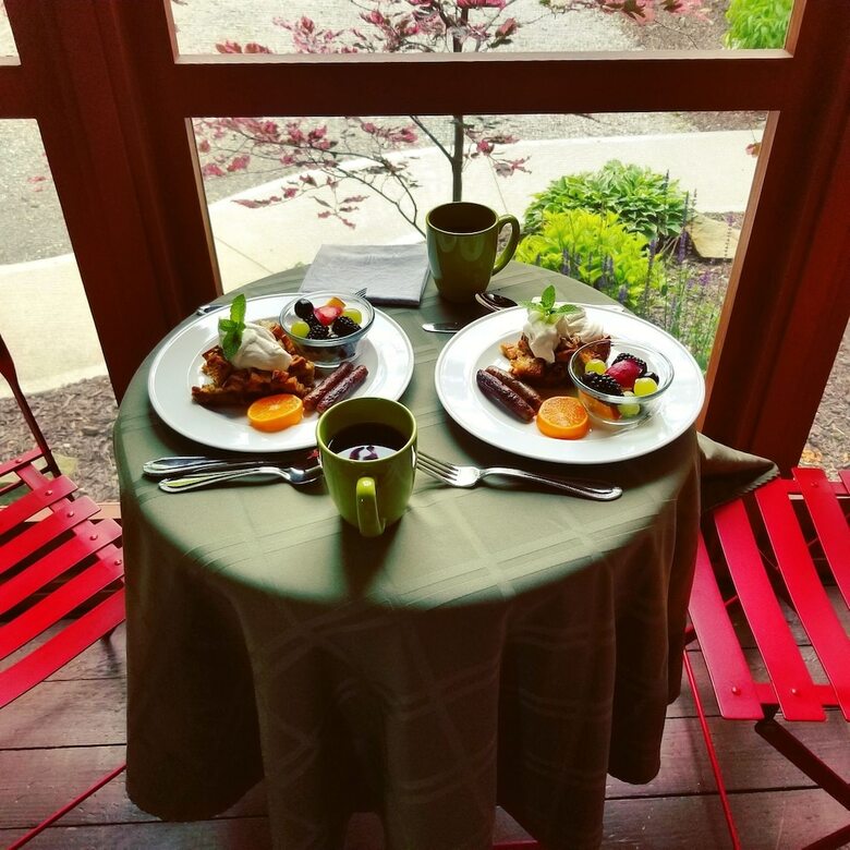 Bed & Breakfast Twin Oaks Inn