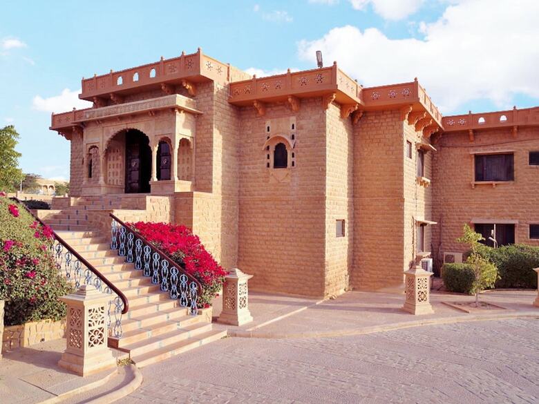 Hotel Rawal Kot