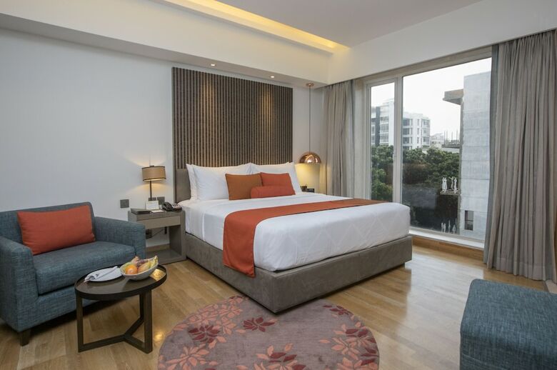 Hotel The Way Dhaka