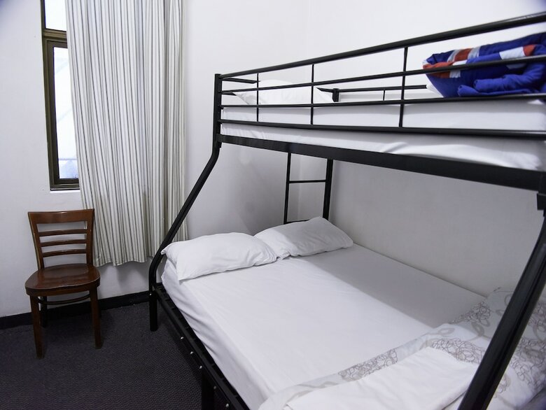 Hostal Maze Backpackers