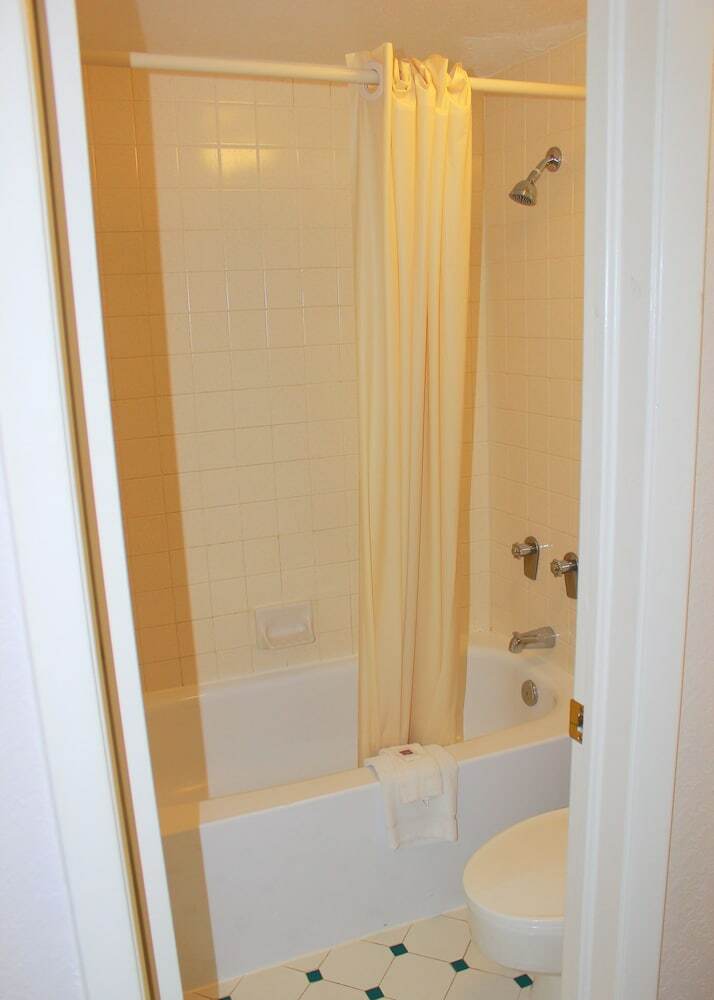 Hotel Good Gracious Inn