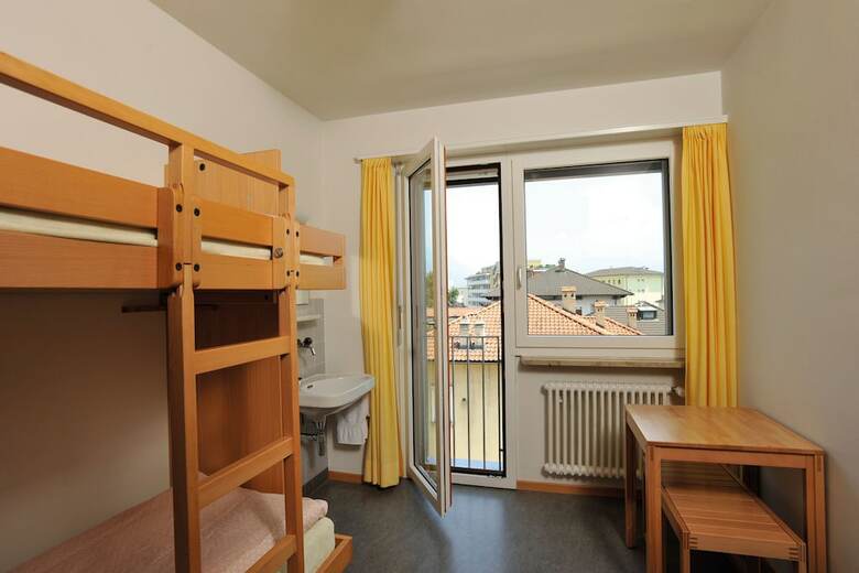 Hostal Youth Hostel Locarno