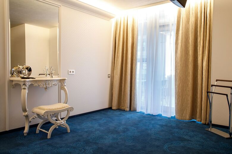 Park Hotel