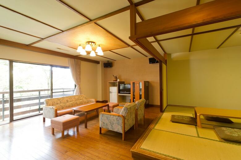 Apartamento Laforet Shuzenji Sanshisuimei