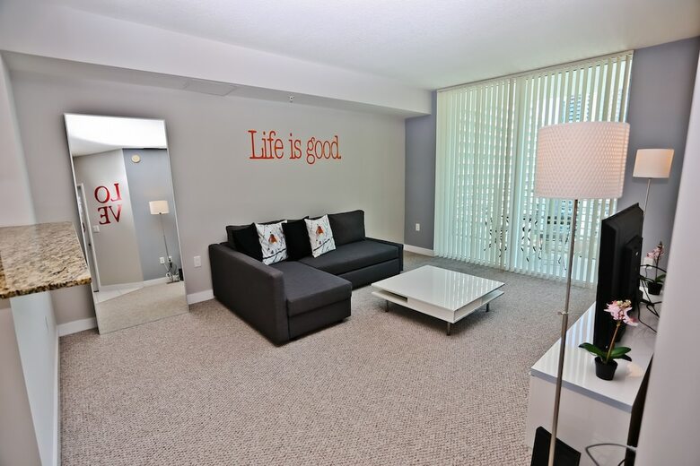 Nuovo Miami Apartments At Brickell - Downtown