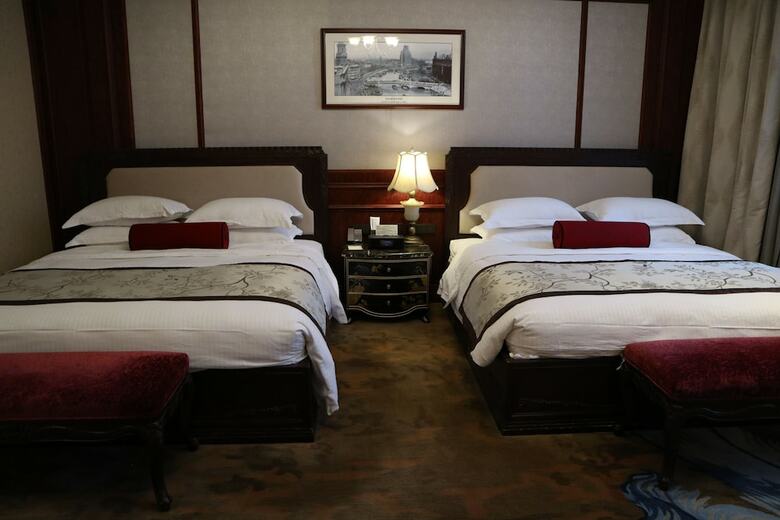 Shanghai Donghu Hotel