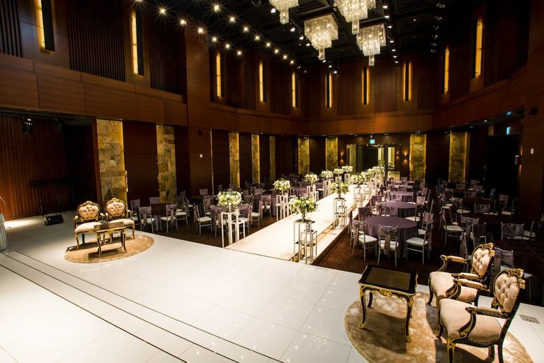 J Square Hotel
