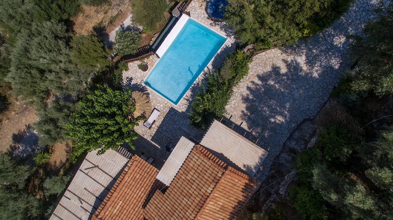 Arethousa Villas