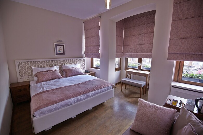 Arart Hotel