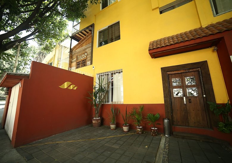 Bed & Breakfast Casa Anzures Suites