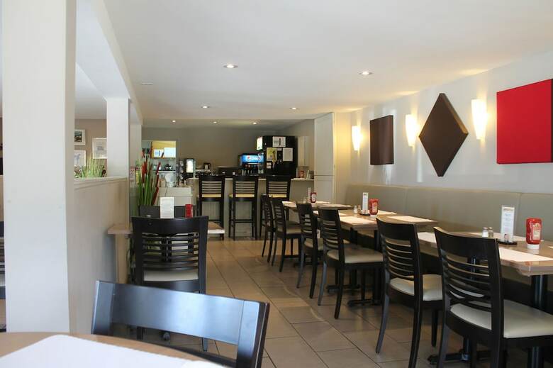 Hotel Leelas Villa Inn Flesherton