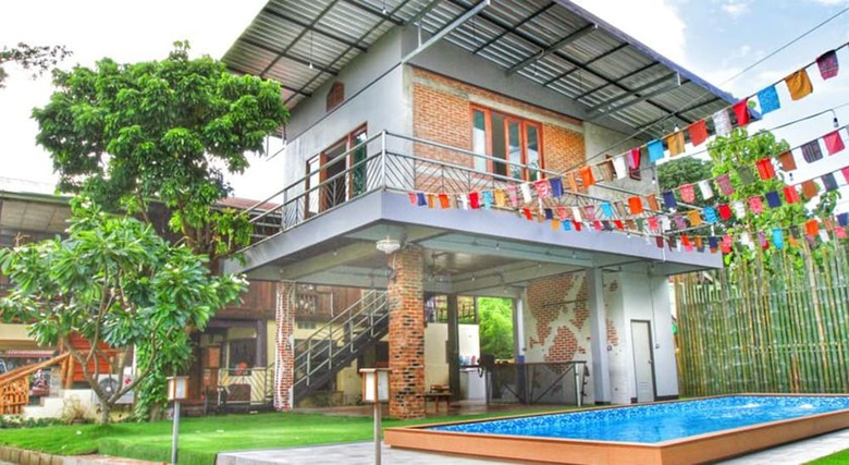 Hotel Above The Sea Guesthouse