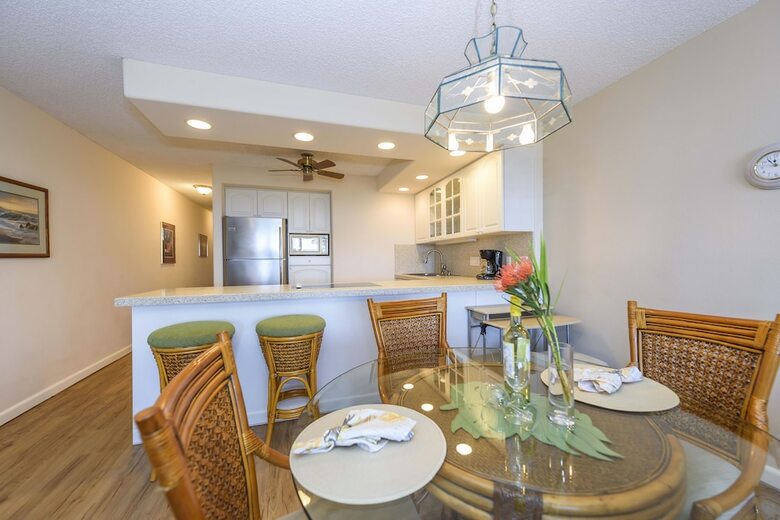Kahana Villa F406 - 1br Condo