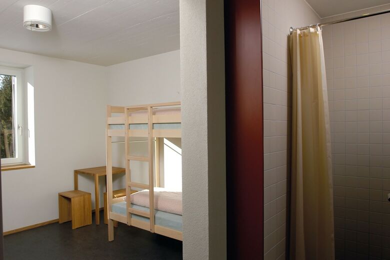 Hostal Youth Hostel Valbella