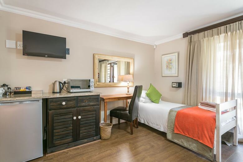 Bed & Breakfast Caledon23 Country House