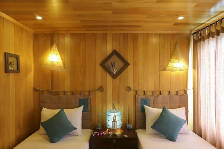 Secret Halong Cruise
