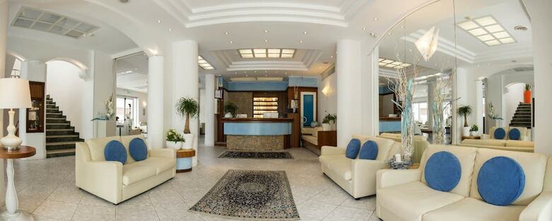 Hotel Arizona