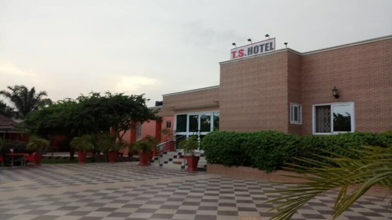 T.s. Hotel