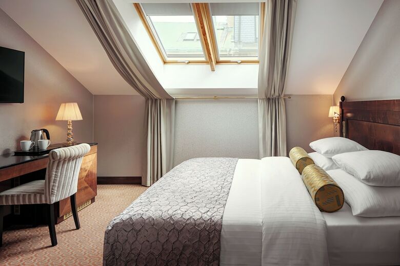Cosmopolitan Hotel Prague