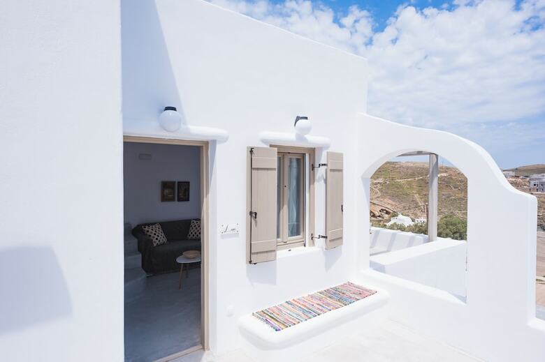 Aparthotel Sea Rock & Sky Private Residence