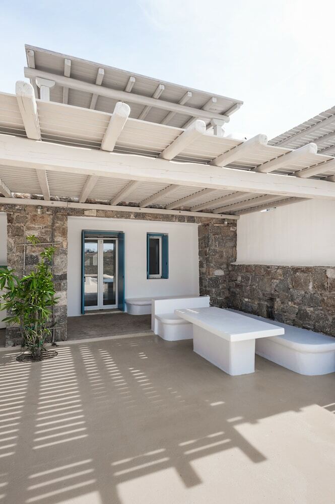 Aparthotel Sea Rock & Sky Private Residence