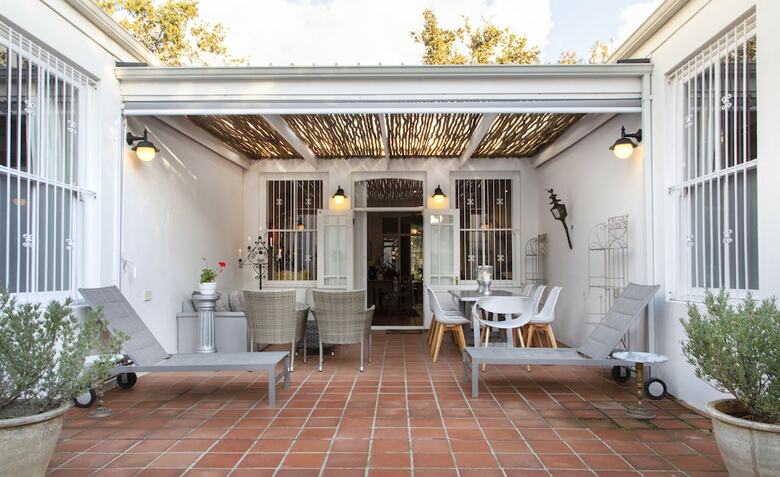 Apartamentos 22 Die Laan Guest House
