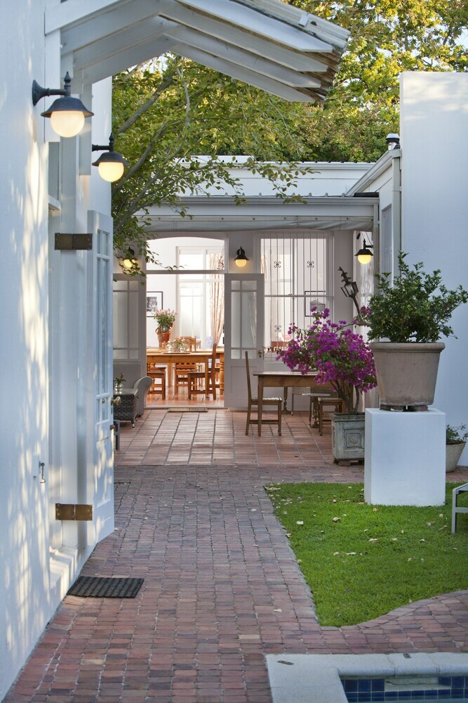 Apartamentos 22 Die Laan Guest House